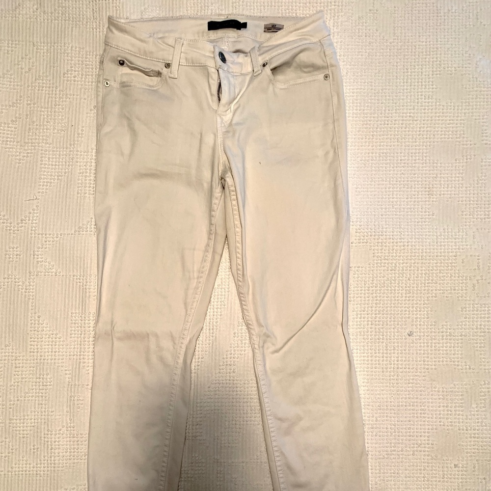 Level 99 Lily Skinny Straight